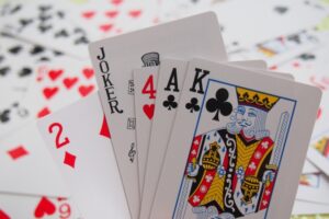 Read more about the article カードゲームで英語を楽しく学ぼう☆